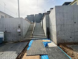 「相武台前」駅　歩10分　座間市緑ヶ丘3丁目　D号棟