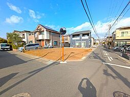 フジセレクト芝山〜2面道路が奏でる光ある家〜