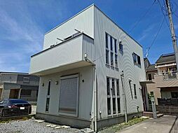 吉川市保　中古戸建て　カースペース３台可
