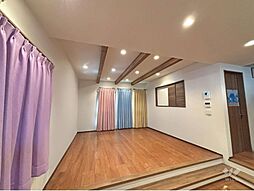 名古屋市千種区萱場2丁目 一戸建て