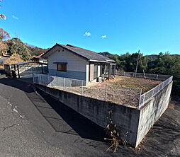 売主物件　大沼田町　収納充実の平屋中古住宅