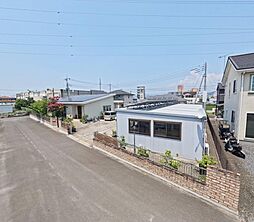 堀込町平屋　売電収入で賢く暮らす圧巻の4連棟ガレージ