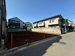 2区画共に整形地 × 全室南向きの間取りが可能 × 自由設計