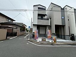 都会の時間と寛ぎの空間設計 × アーバンスタイルの新邸