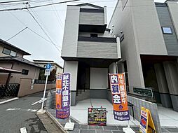 都会の時間と寛ぎの空間設計 × アーバンスタイルの新邸