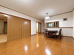 福岡市早良区東入部2丁目