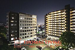 THE SQUARE KOBAI PREMIUM