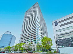 ＧＬＯＢＡＬ　ＦＲＯＮＴ　ＴＯＷＥＲ