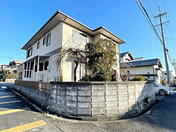 員弁郡東員町笹尾東3丁目の一戸建て