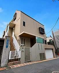 高級邸宅街に佇む二世帯住宅　元代々木町