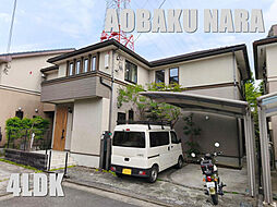 生活に彩りを加える庭付き住宅。 全72区画の旧分譲地内