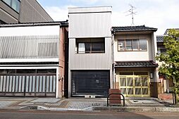 ガレージハウス中新湊