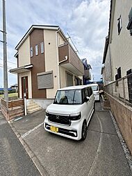 白岡市篠津　中古戸建〜駐車場２台完備〜