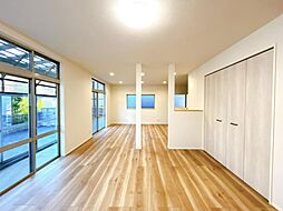 燕市新生町　戸建て