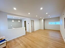 新潟市西蒲区巻乙　戸建て