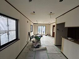 燕市佐渡　戸建て