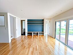 見附市葛巻2丁目　戸建て