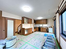 三条市西本成寺　戸建て