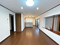 燕市新生町2丁目　戸建て