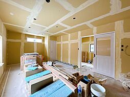 三条市月岡2丁目　戸建て