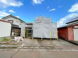 三条市月岡2丁目　戸建て