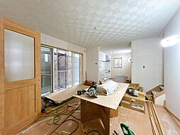 三条市直江町1丁目　戸建て