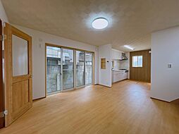 三条市直江町1丁目　戸建て