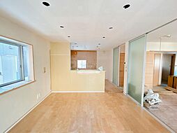 見附市葛巻1丁目　戸建て