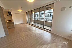 ユニロイヤル一社