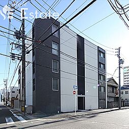 WELL COURT TENMA 105