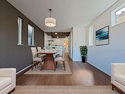 テイラーハウス白幡東町　新築一戸建て　B号棟