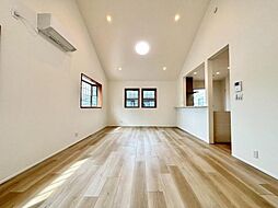 神奈川区白幡町　中古一戸建て