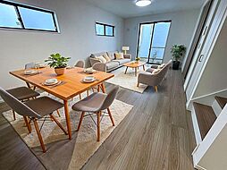 〜大型ランドリールームを備えたゆとりの邸宅〜