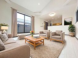 利便性に優れ穏やかな街並みに佇む新築戸建て