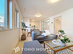 家族が寛ぐ癒しのナチュラルデザイン住宅