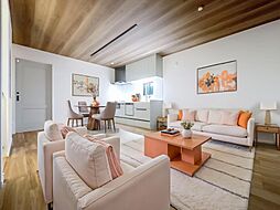 穏やかな街並みに佇む充実設備の快適戸建