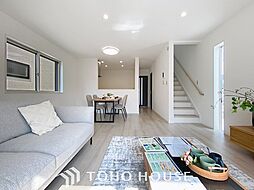 カースペース2台分　快適叶う設備と広さ