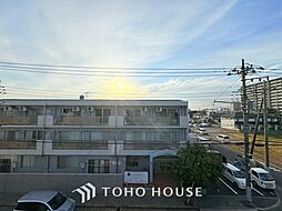 緑豊かな環境に佇む癒しのマイホーム