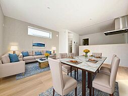 南向き道路　カースペース付きの　くつろぎハウス