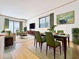 カースペース2台分　快適叶う設備と広さ