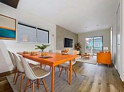 カースペース2台分 快適叶う設備と広さ