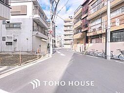 南東向き・ゆとりあるバルコニーの邸宅