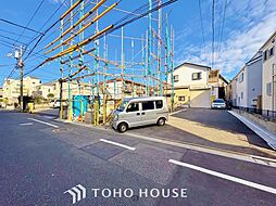 穏やかな住宅地　角地の邸宅