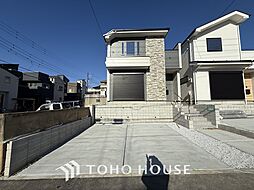 南向き道路　床暖房完備のリビング　快適空間