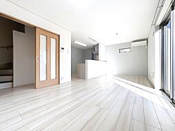 屋上ルーフバルコニー付の中古戸建て