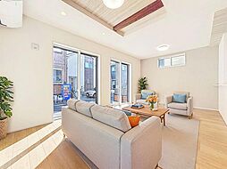 開放感ある工夫を多彩に施されている新築住戸