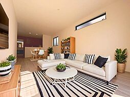 駐車2台可　陽光差し込む癒しの住まい