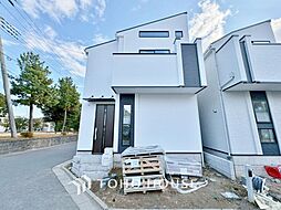 シンプルで洗練されたデザイン　住まう人の色に染まるお家