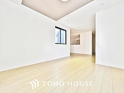 利便性に優れ穏やかな街並みに佇む新築戸建て