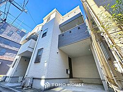 シンプルで洗練されたデザイン 住まう人の色に染まるお家